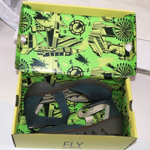 Fly London,  blue leather upper, almost brand new - Picture 7 of 8